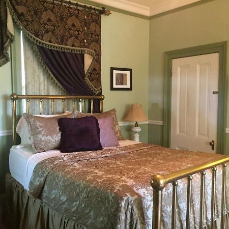The Whitmore Inn Weaverville Екстер'єр фото