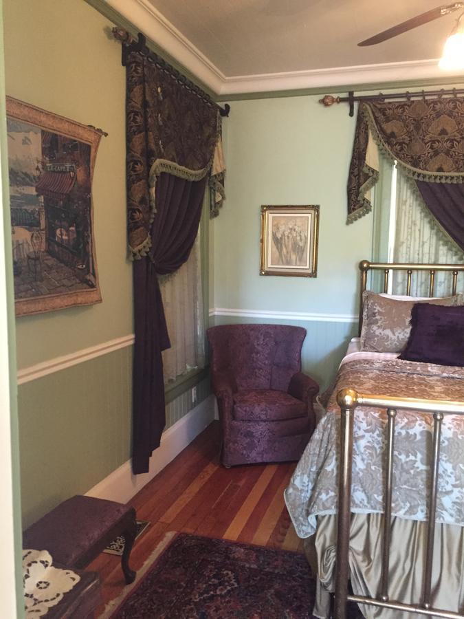 The Whitmore Inn Weaverville Екстер'єр фото
