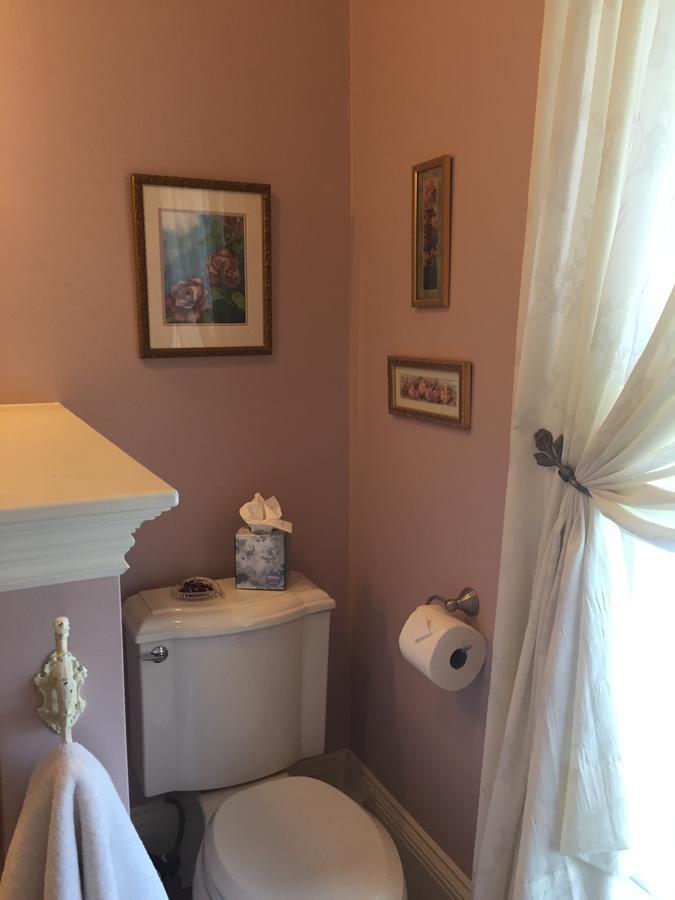 The Whitmore Inn Weaverville Екстер'єр фото