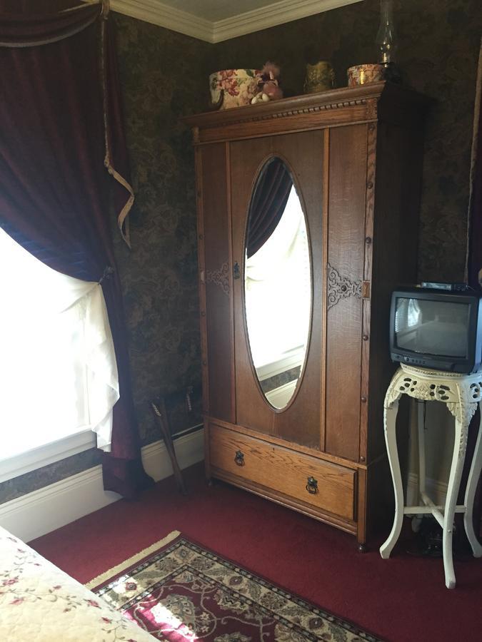 The Whitmore Inn Weaverville Екстер'єр фото