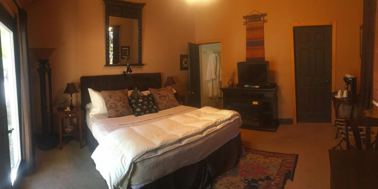 The Whitmore Inn Weaverville Екстер'єр фото